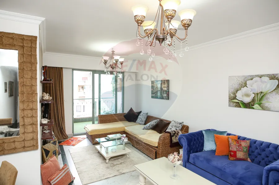 شقة للإيجار المفروش 136 م سان ستيفانو (الفورسيزونز)