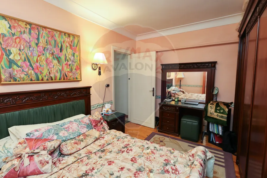 Apartment for sale 179 m Smouha (branching from El-Khamsin Street)