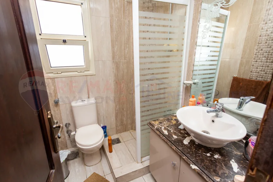 Apartment for sale 210 m Fleming (steps from Abu Qir St - brand building)