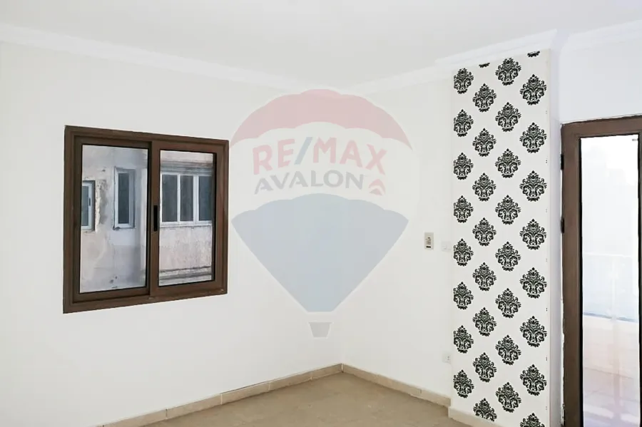 Apartment For Sale 110 m El Asafra (Steps From The Sea.)