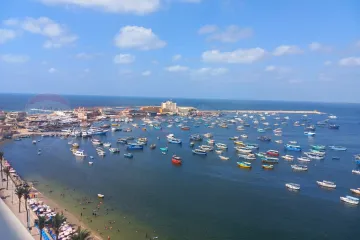 شقة للبيع 150 م بحري ( علي البحر مباشرة )