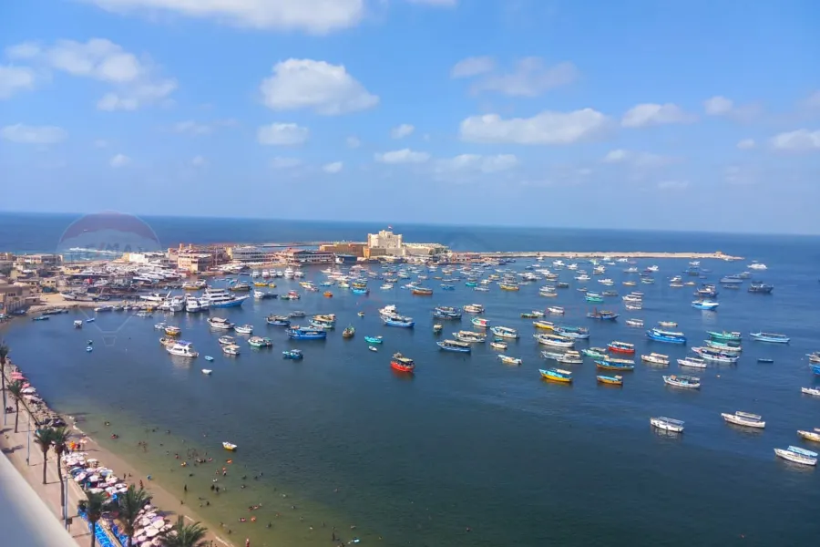 Apartment for sale 150 m (directly on the sea)