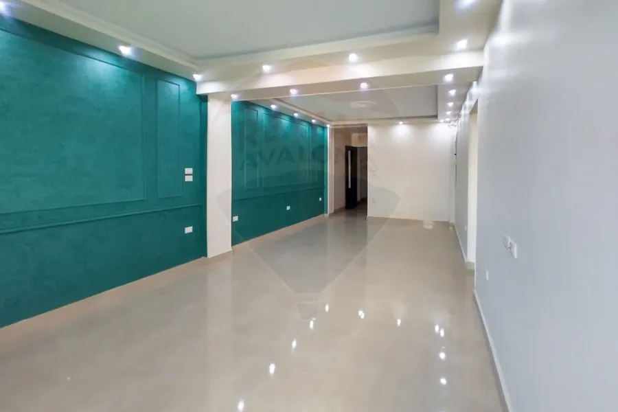 شقة للبيع 125 م جليم (ش أبوقير)