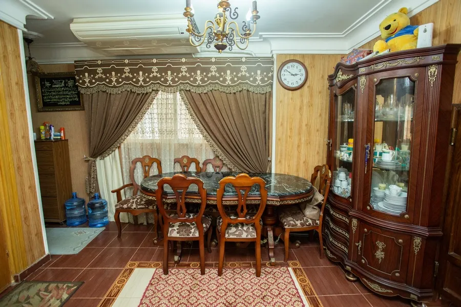 شقة للبيع 120م بسيدي بشر (خطوات من خالد بن الوليد والبحر)