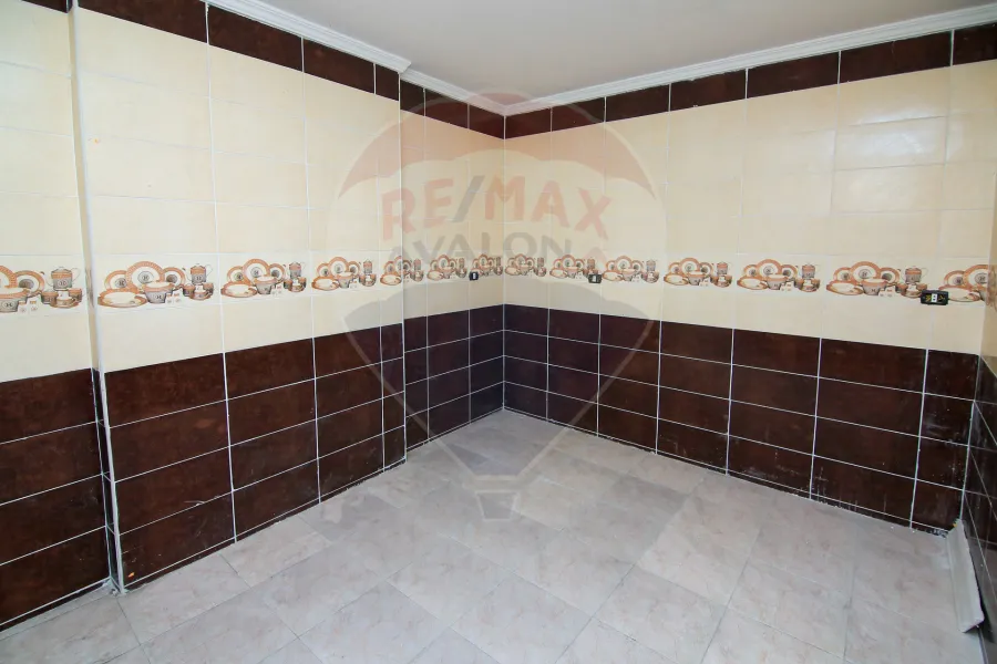 Apartment for sale 264 m Glim (Rasmy Pasha St.)