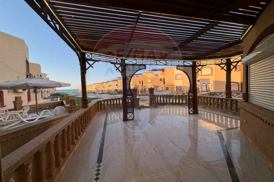 فيلا للبيع (بيرلا مارينا) 250 م