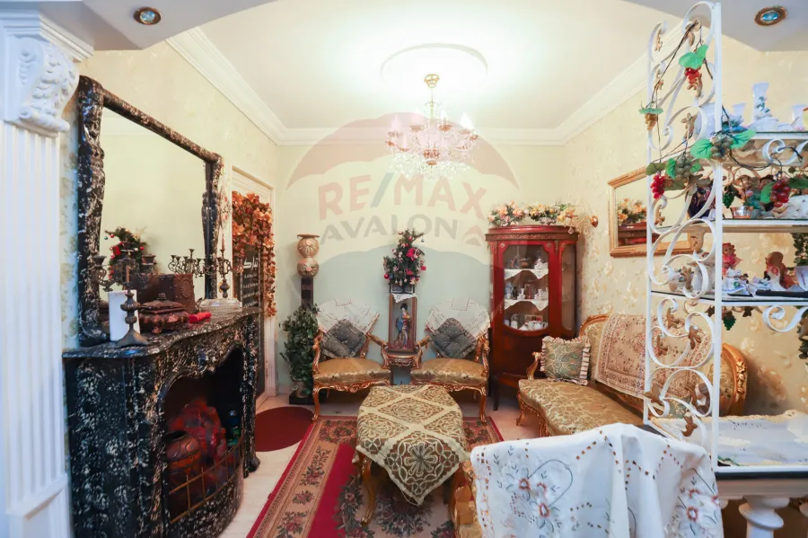 Apartment for sale 195 m Camp Chisar (Steps From Tram Station