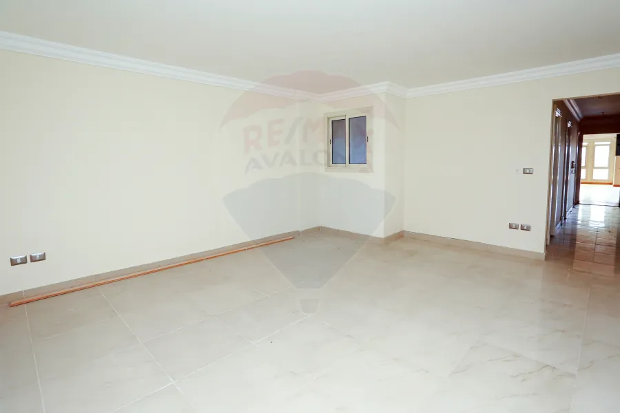 Apartment for Rent 285 m Smouha (solik towers)