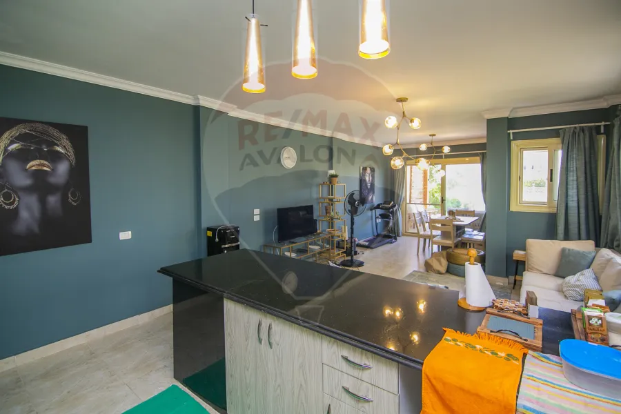 فيلا للبيع (ستيلا هايتس - سيدي عبد الرحمن) 230م