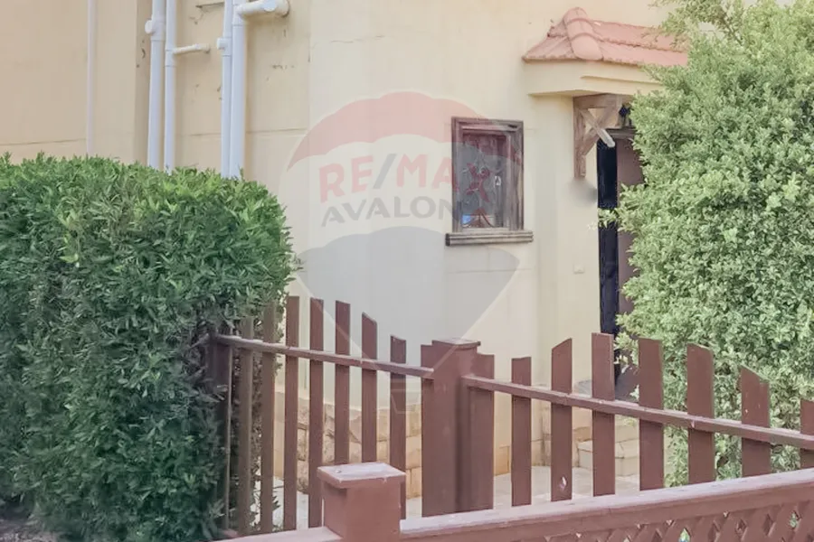 فيلا للبيع (مارسيليا بيتش 3) 245 م