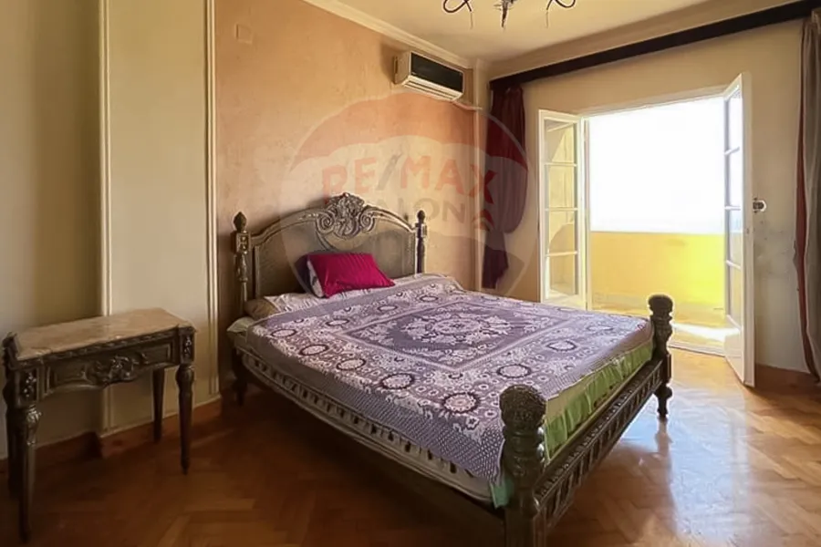 Licensed apartment for sale 145 m Cleopatra (directly on the sea)