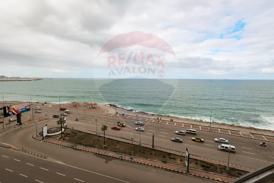 Apartment for sale 430 m Camp Caesar (Army Road)