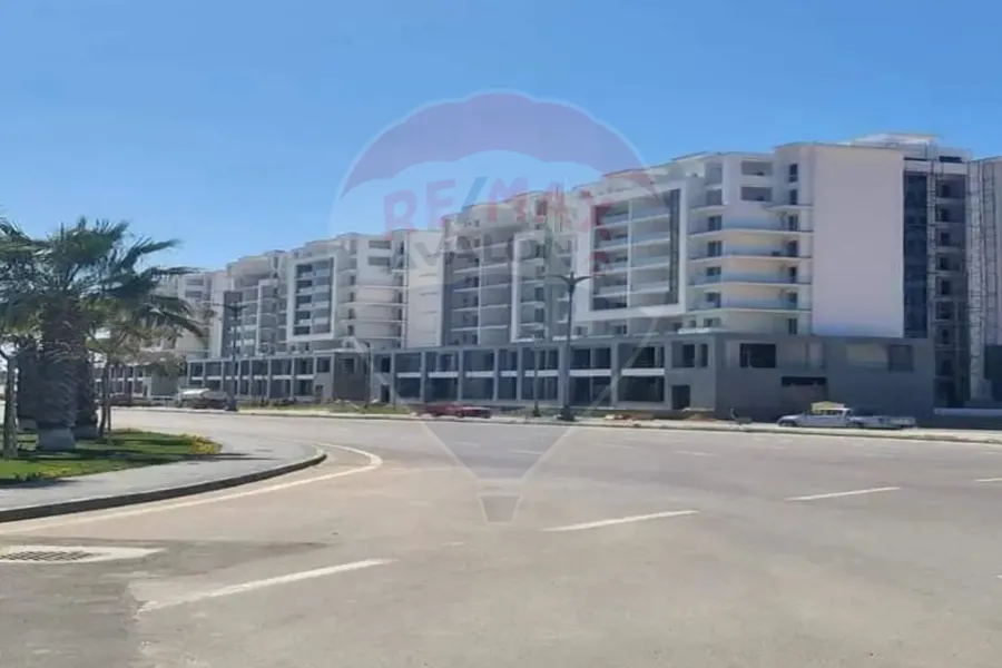 شقة للبيع (مزارين - العلمين الجديدة) 241 م