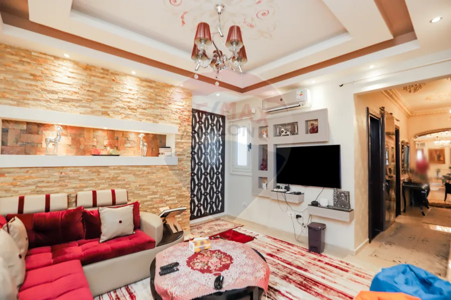 Apartment for sale 288 m Louran (Directly on taram station)