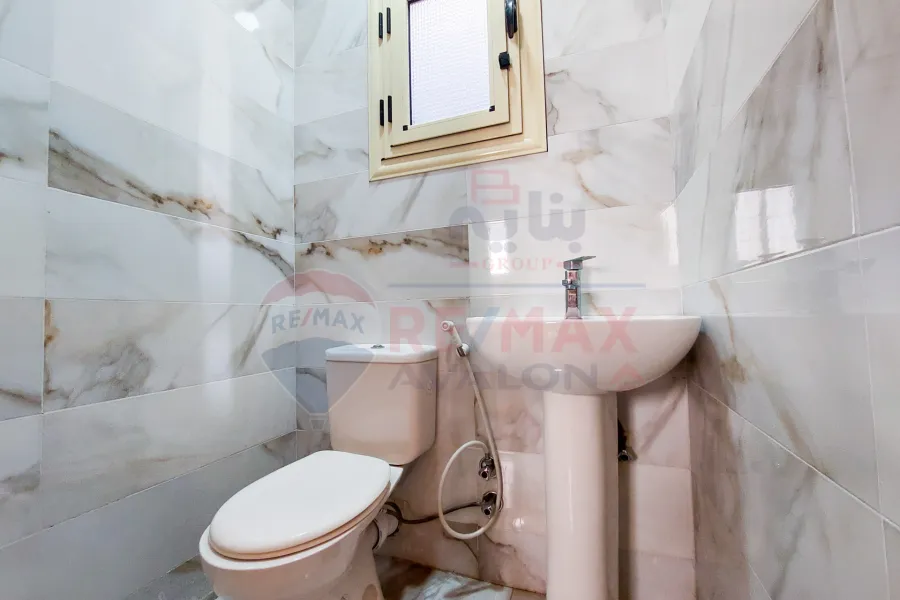 Apartment For Sale 180 m San Stefano (Steps From The Sea)