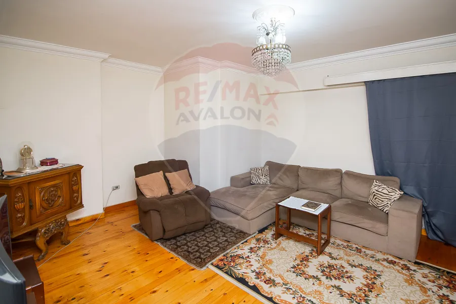 Apartment for sale 160 m sporting (Directly on the tram)