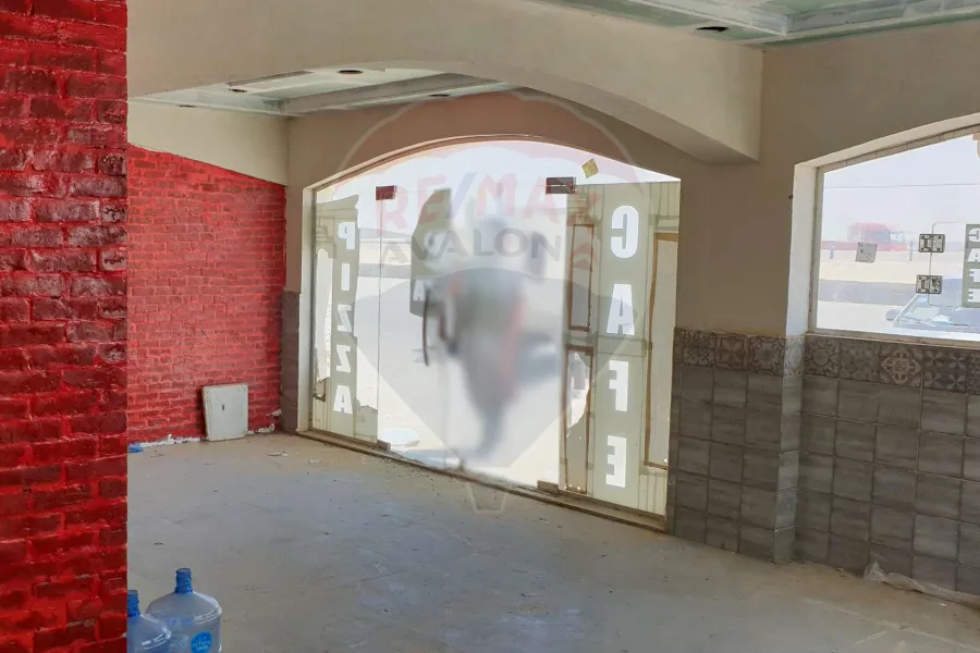 محل تجارى للإيجار (مول مارينا جاردن) 75 م