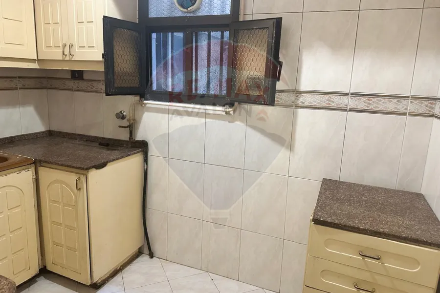 Apartment for sale in Smouha (Ismail Serry St.) 100 m