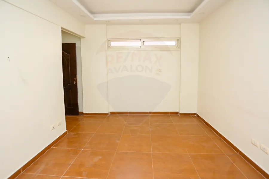 Apartment for sale 155 m Sidi Gaber (Branched from Al-moshier st)