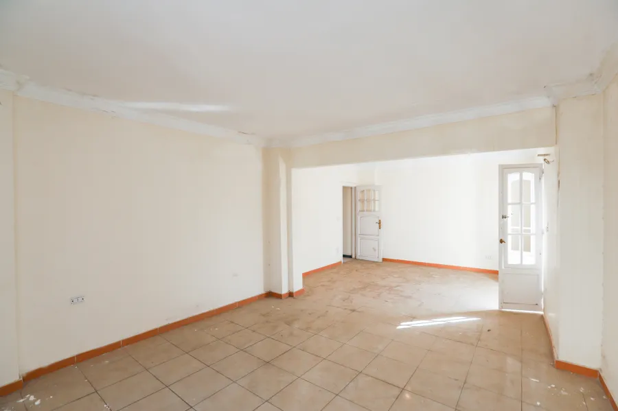 شقة دوبلكس للبيع 440 م العصافرة ( ش جمال عبد الناصر )