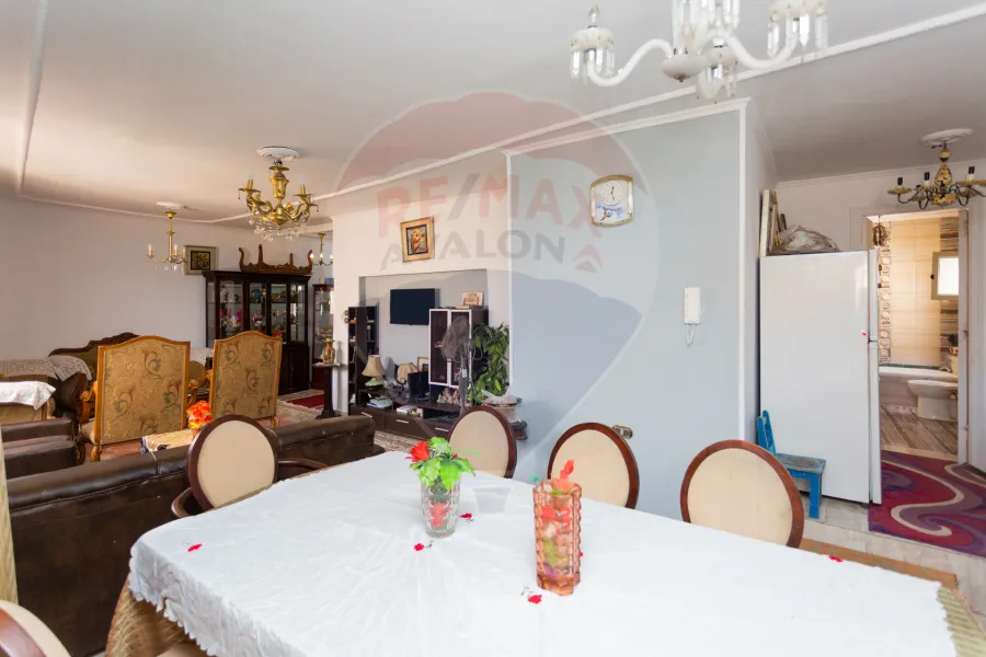 Apartment for sale 175 m Louran (Directly on the sea)