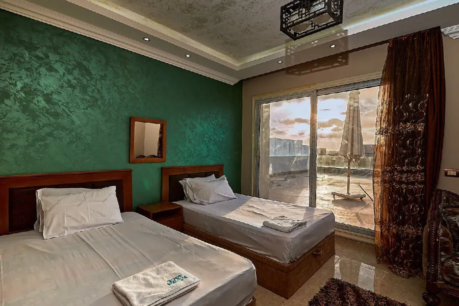 Town house for sale (Hacienda Bay) 512 m