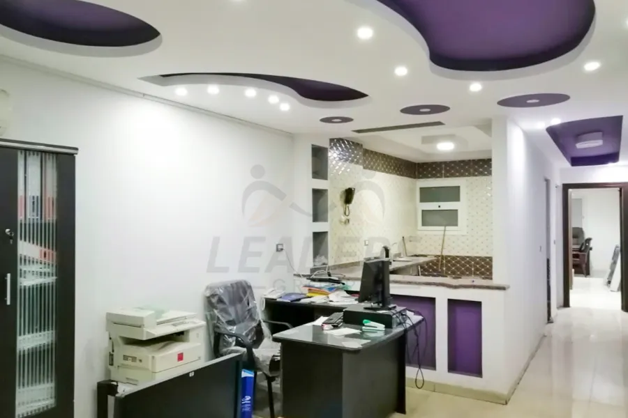 مكتب للايجار المفروش 200 م سموحه (خطوات من فوزي معاذ)