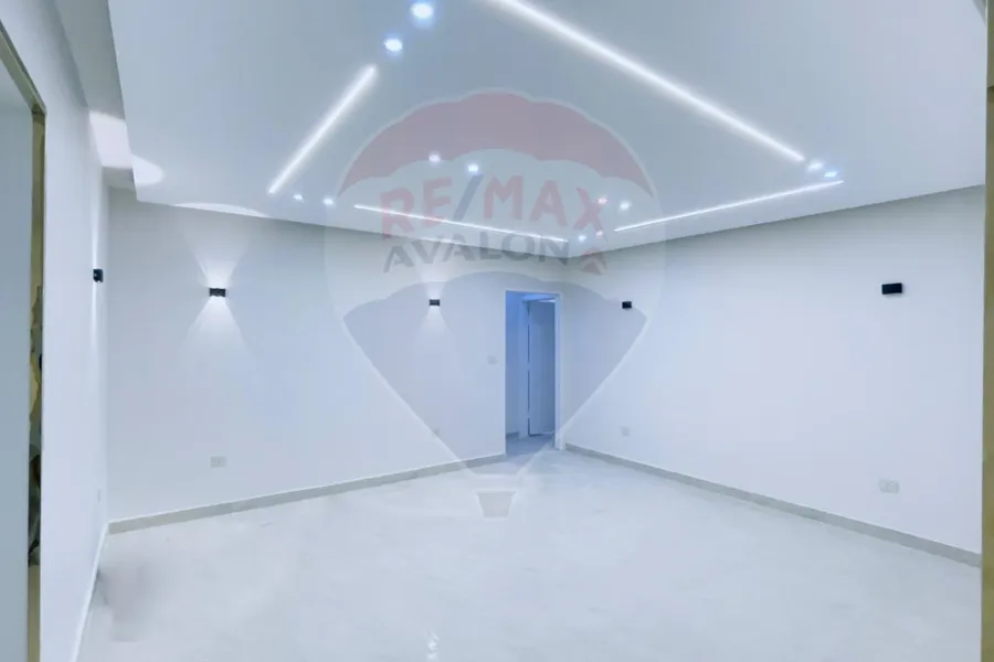 Administrative apartment for rent 110 m Smouha