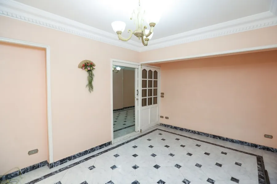 Apartment For Sale 155m Sidi Beshr (Khaled Ibn El-Waleed St. Near To Hilton Cornich Hotel)