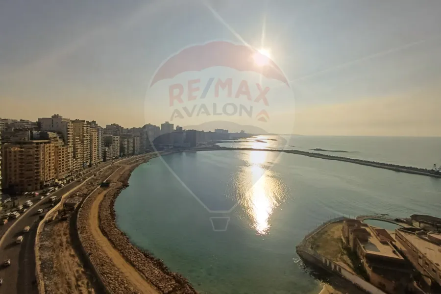 Apartment for sale 150 m Miami (directly on the sea - Brand Building)