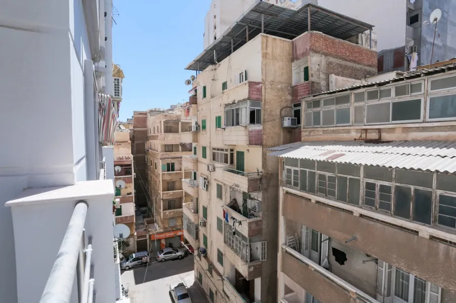 شقة للبيع 150م سان ستفانو