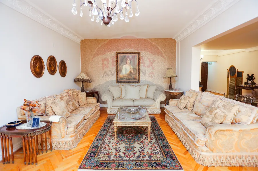 Apartment for sale 350 m Kafr Abdo (Saint Genie Square)