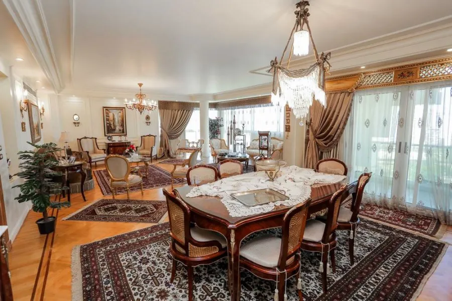 Luxurious Duplex Apartment For Sale 456m Smouha