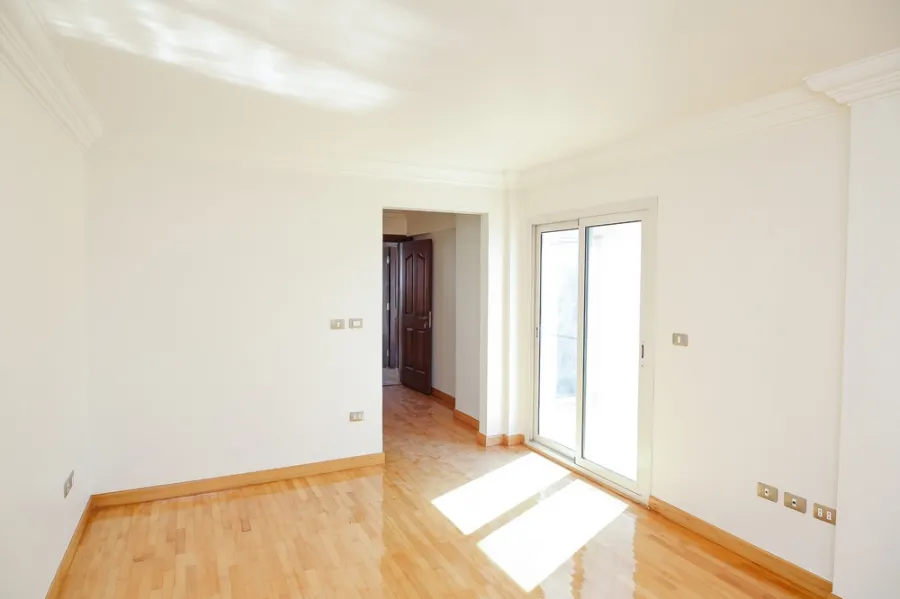 Villa Duplex For Rent 445m Smouha