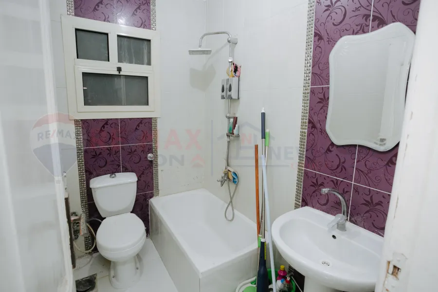 شقة للبيع 125 م الابراهيمية (رابع نمرة من البحر)