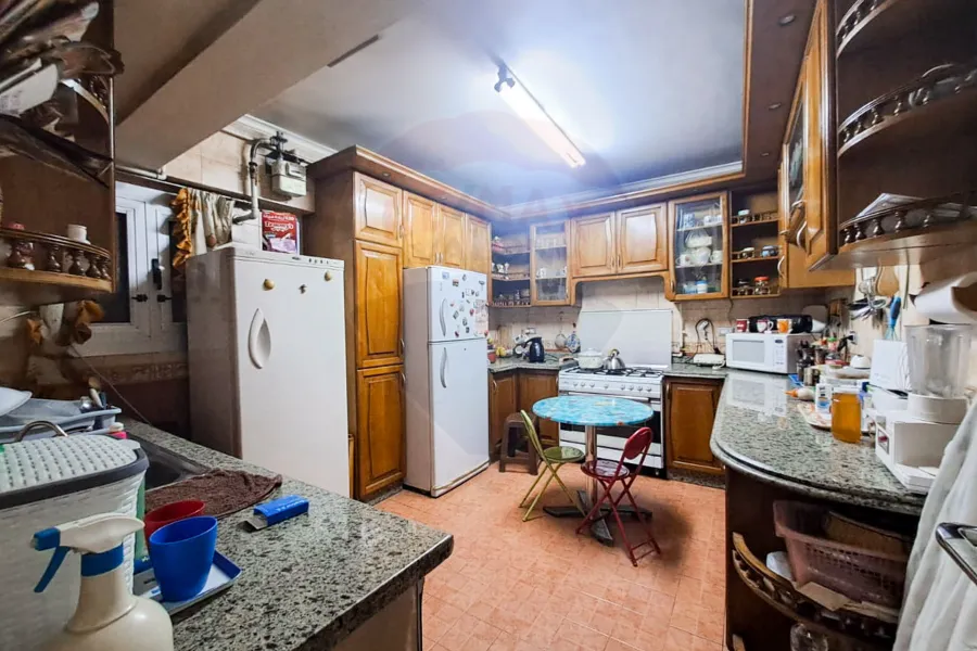 Apartment For Sale 168 m Smouha (Pharmacists Towers)