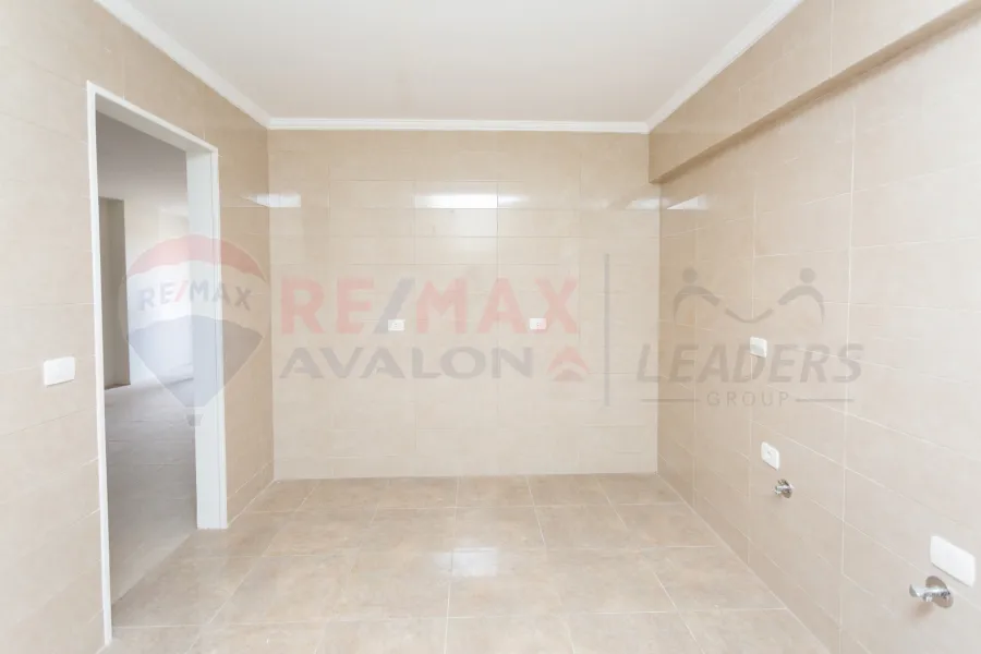 شقة للبيع 167 م الكينج مريوط (كومباوند كينج سيتي)