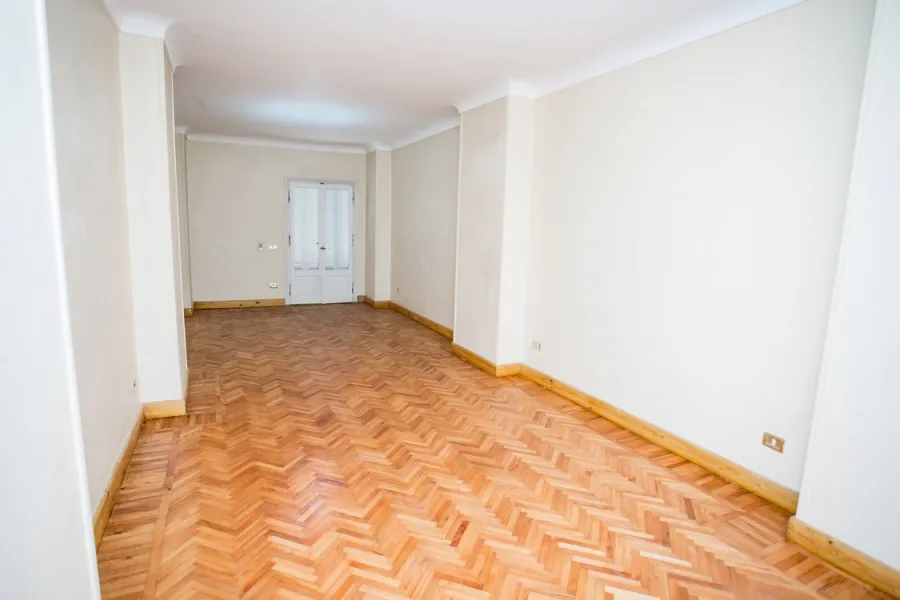 Apartment for rent 220m Gleem (Abo Qir St.)