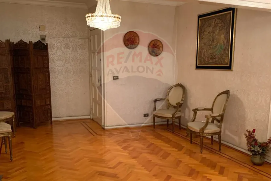 Apartment for sale 185 m Louran (branched from El-Eqbal st.)
