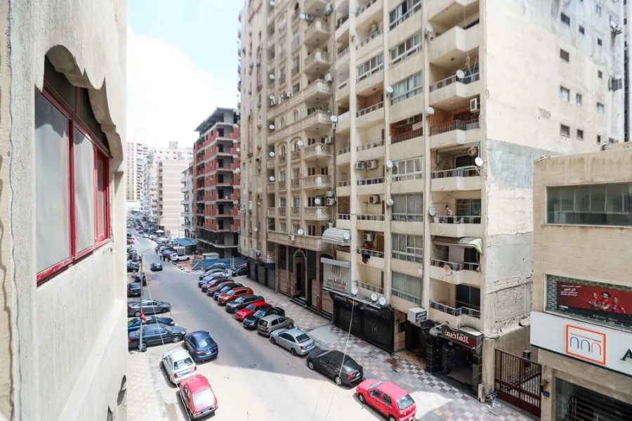 Apartment For Sale 155m Sidi Beshr (Khaled Ibn El-Waleed St. Near To Hilton Cornich Hotel)