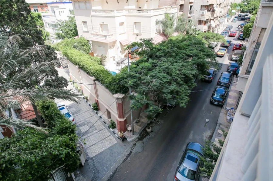 شقة فاخرة للبيع 275م كفر عبده ( ش كفر عبده الرئيسي )