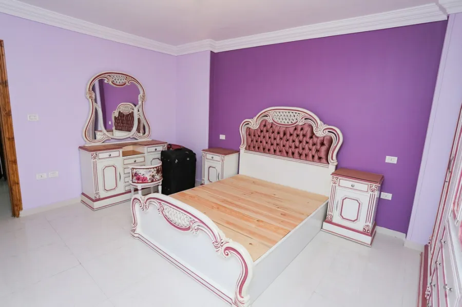 شقة للبيع 150م سان ستفانو