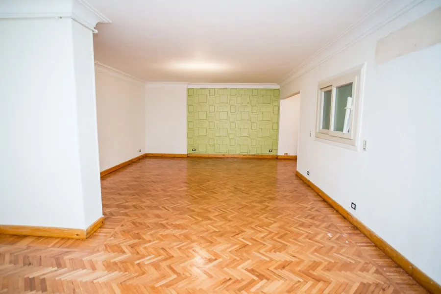 Apartment for rent 220m Gleem (Abo Qir St.)