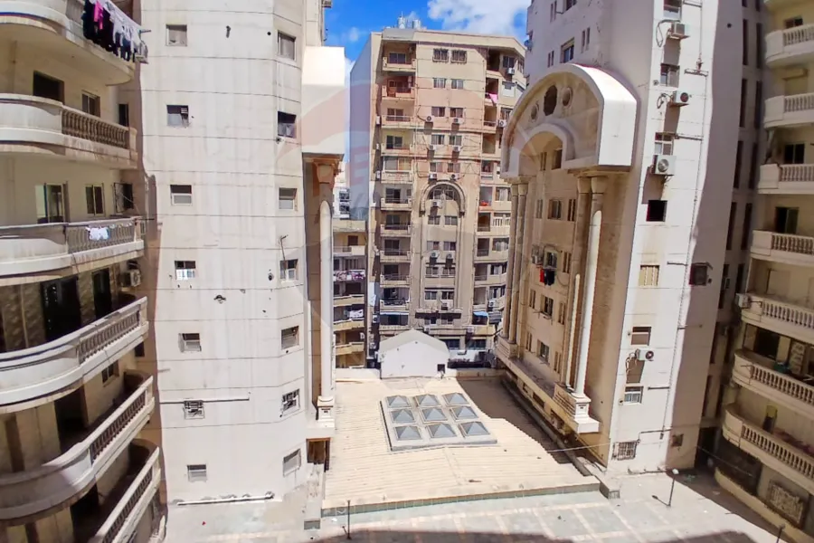 شقة للبيع 165 م مصطفي كامل (ابراج كيروسيز)