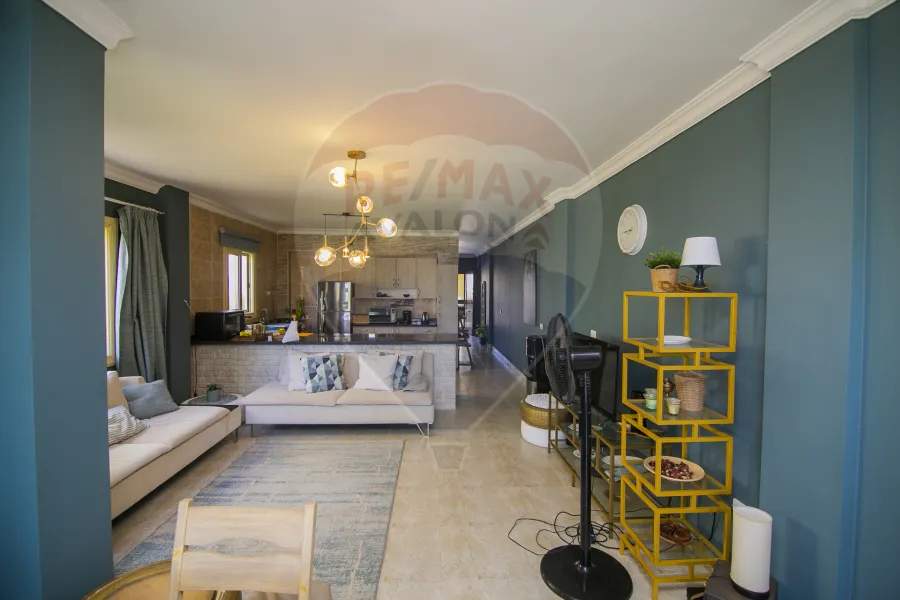 فيلا للبيع (ستيلا هايتس - سيدي عبد الرحمن) 230م