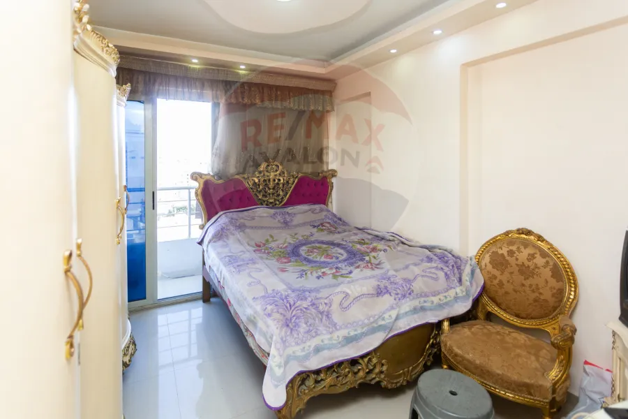 شقة للبيع 120 م ستانلى (تاني نمره من البحر)