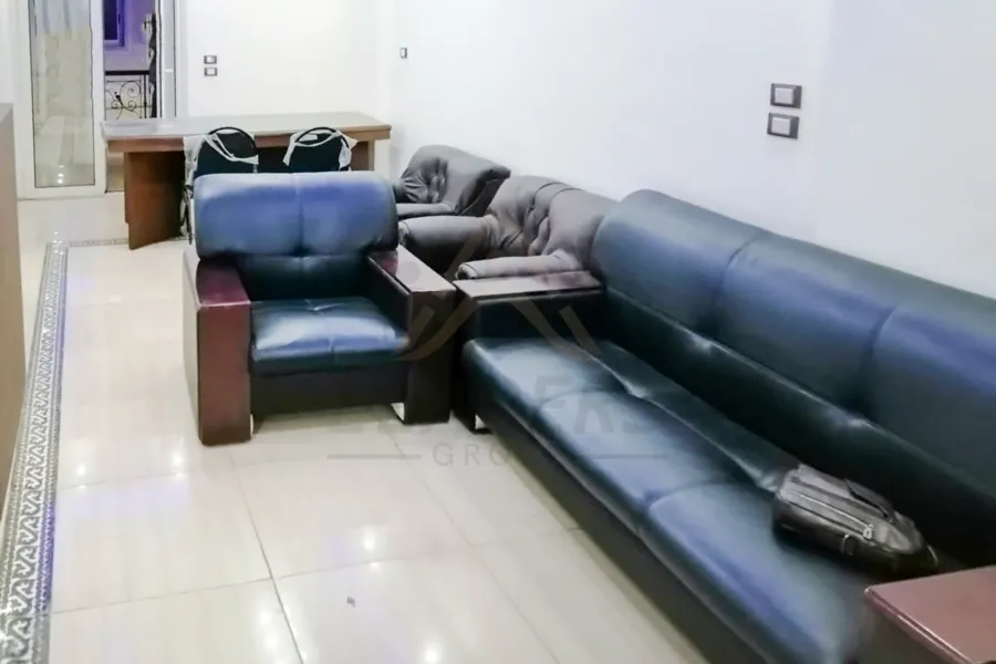 مكتب للايجار المفروش 200 م سموحه (خطوات من فوزي معاذ)