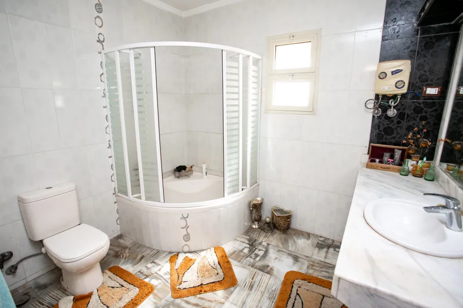 Duplex Apartment for sale 320 m Louran ( Steps From Alaqbal St )