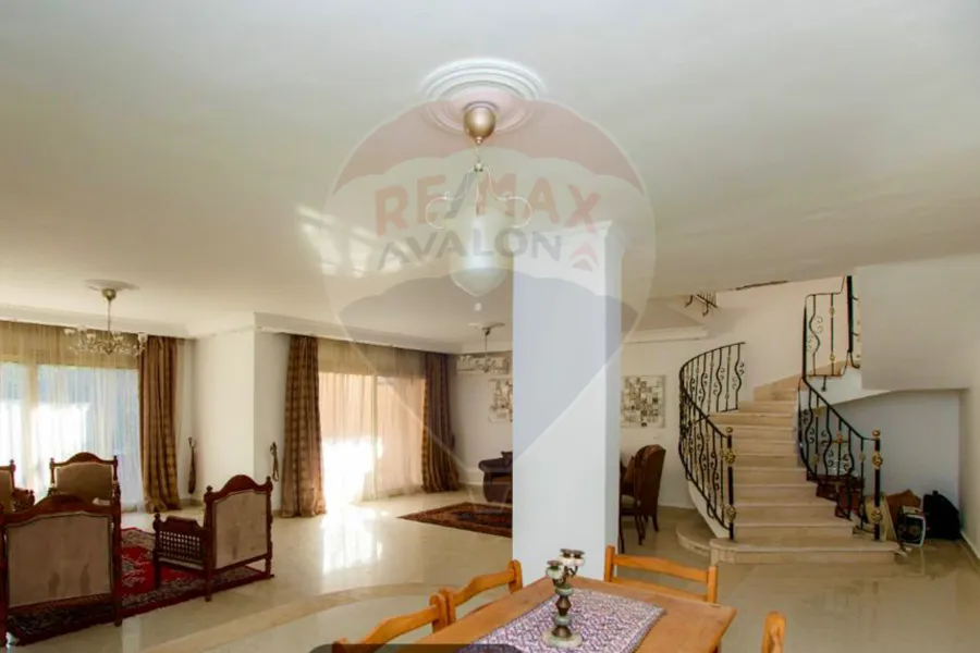 Twin house Villa for sale 450 m King mariout (Alex West Compound)