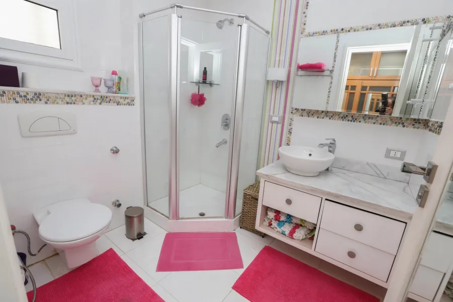 فيلا للبيع 960م الساحل الشمالى - قرية كرير لاجون